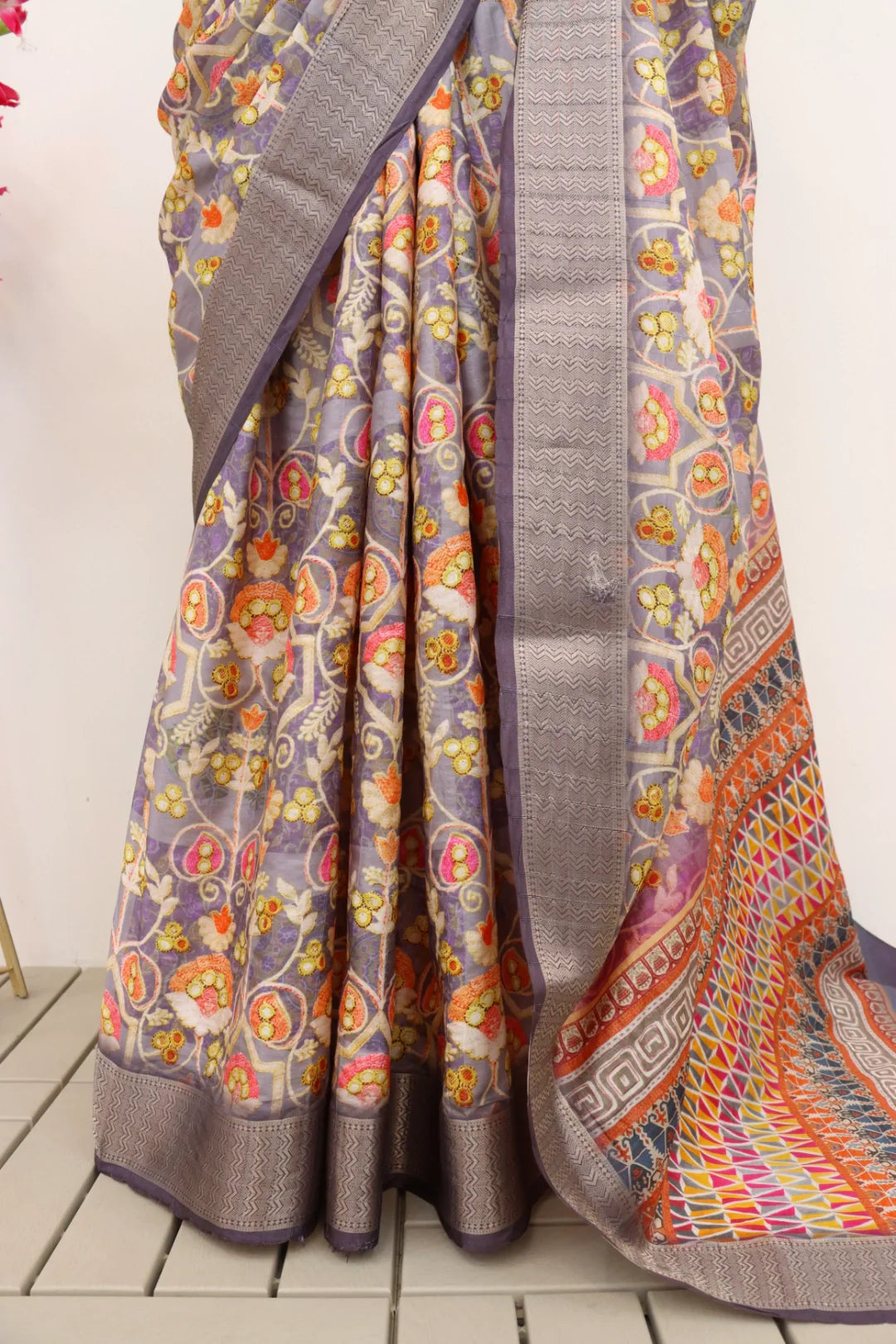 Pure Dola Silk Digitally Printed Saree Weaved With Attractive Lace Comes With Tassels