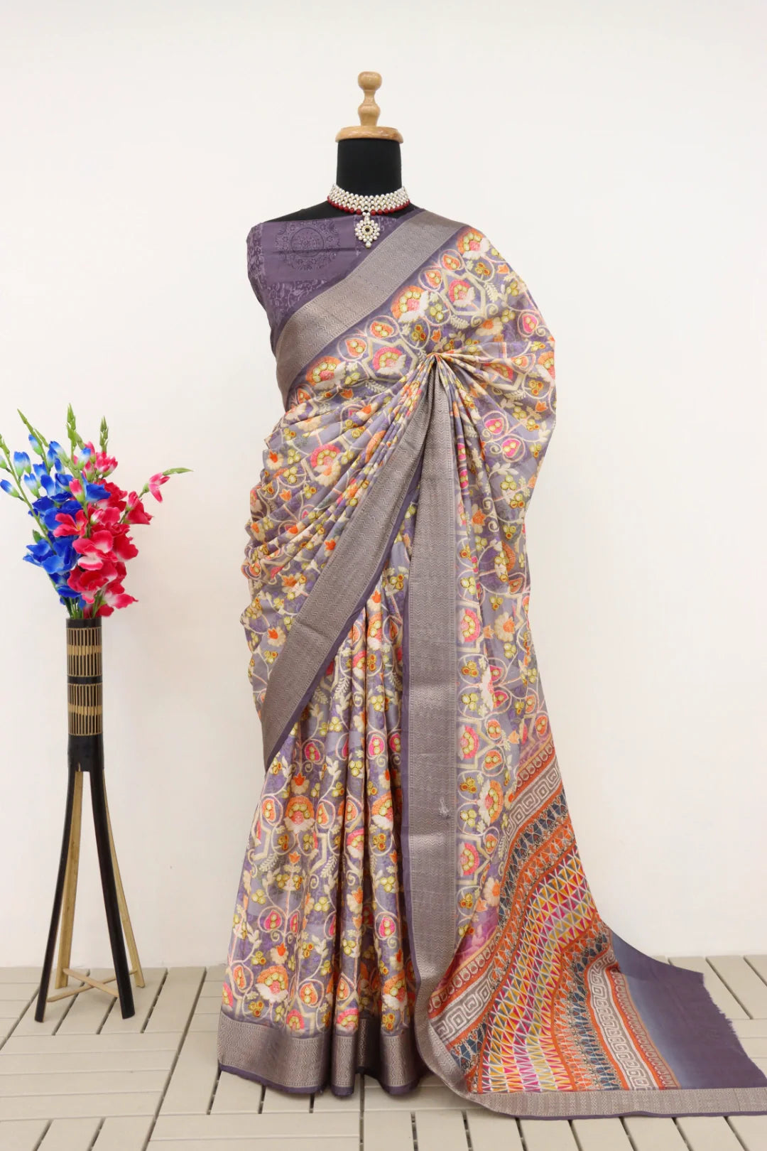 Pure Dola Silk Digitally Printed Saree Weaved With Attractive Lace Comes With Tassels