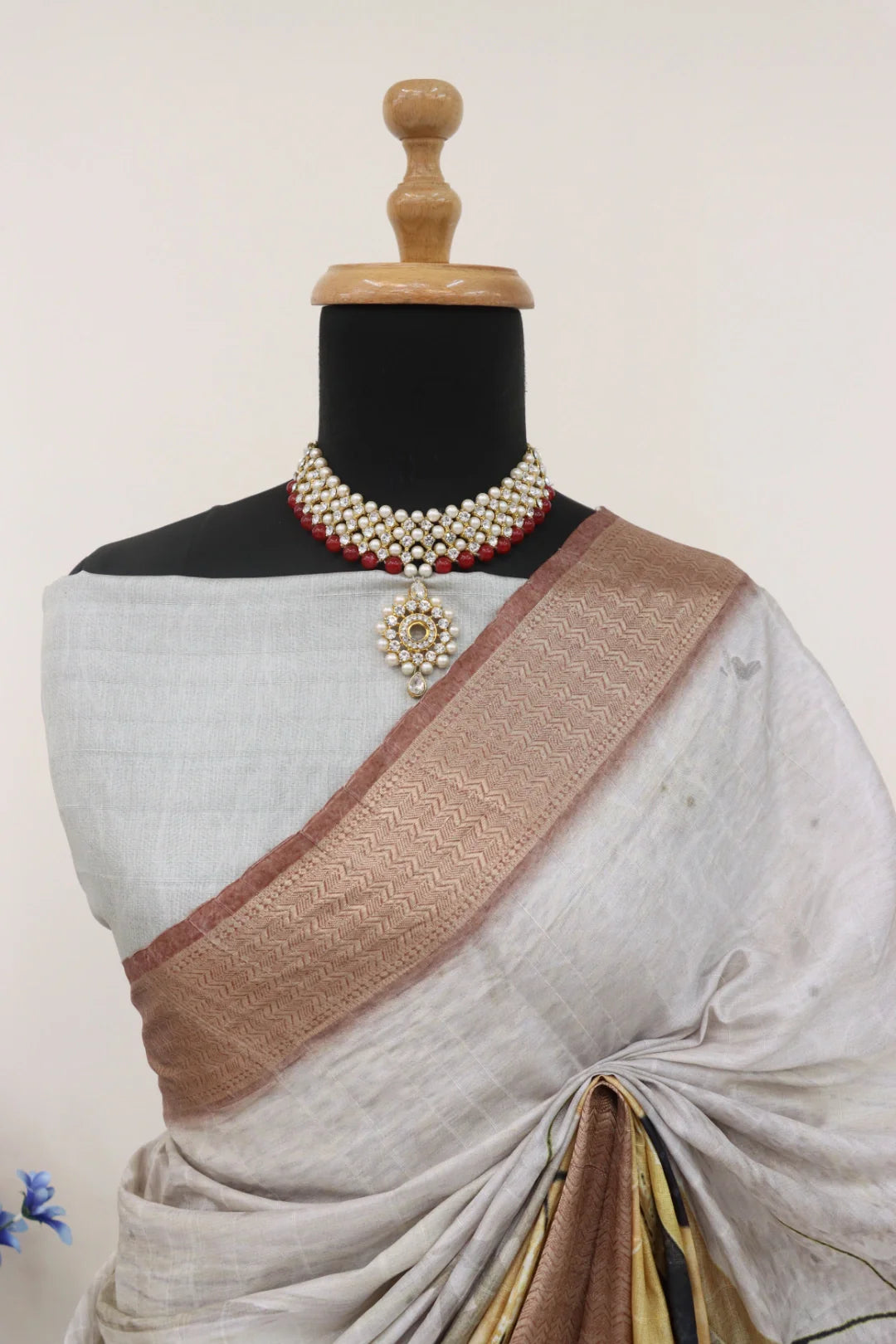 Grey Dola Silk saree