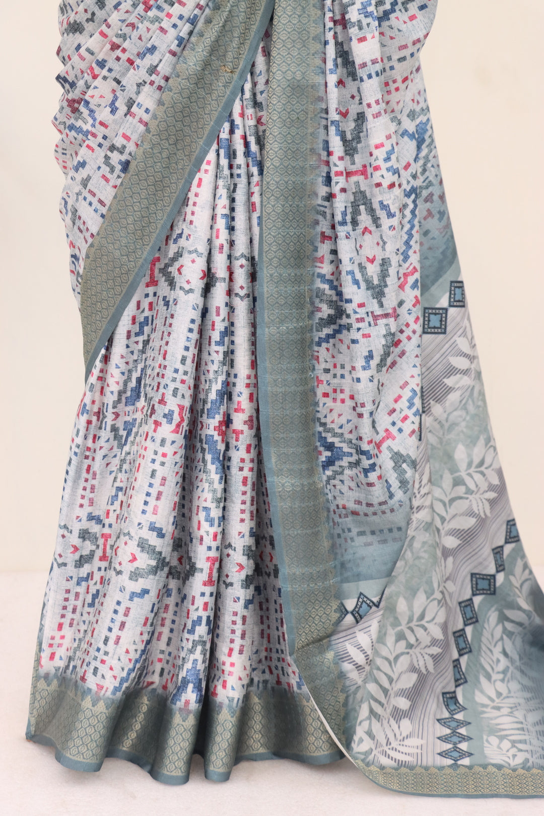 Grey Dola Silk Digitally Printed Saree Weaved With Attractive Lace Comes With Tassels