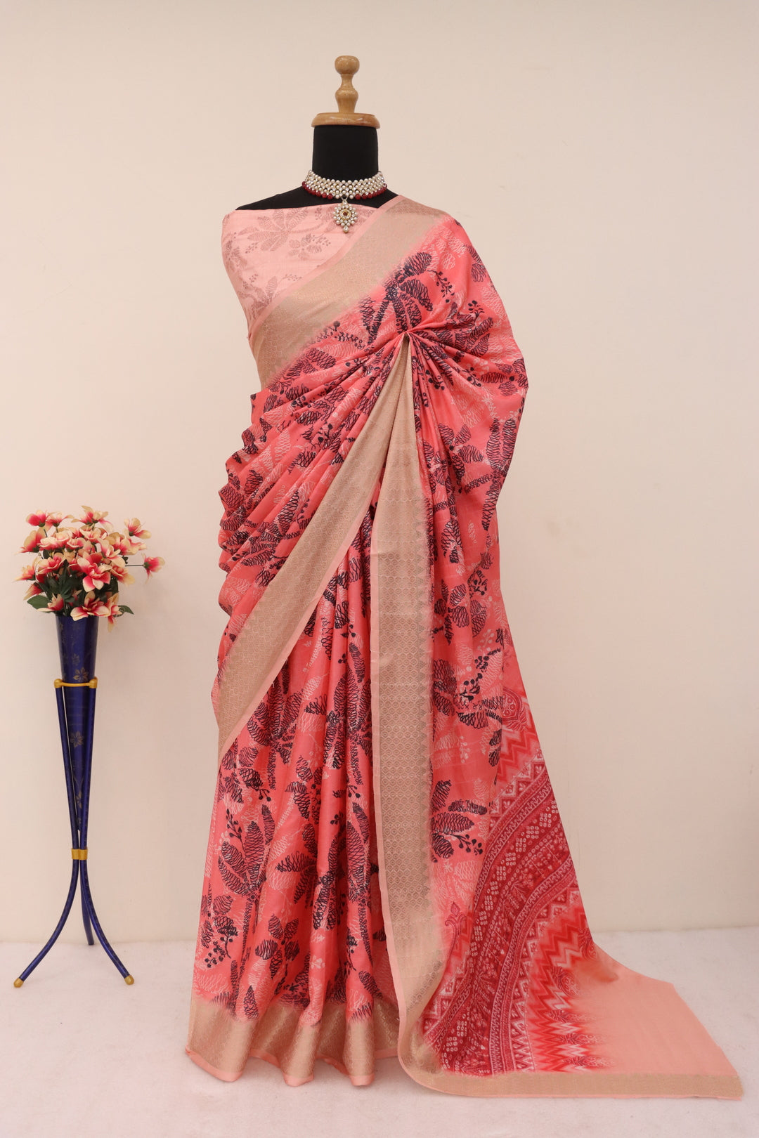 Reddish Pink floral Printed Saree