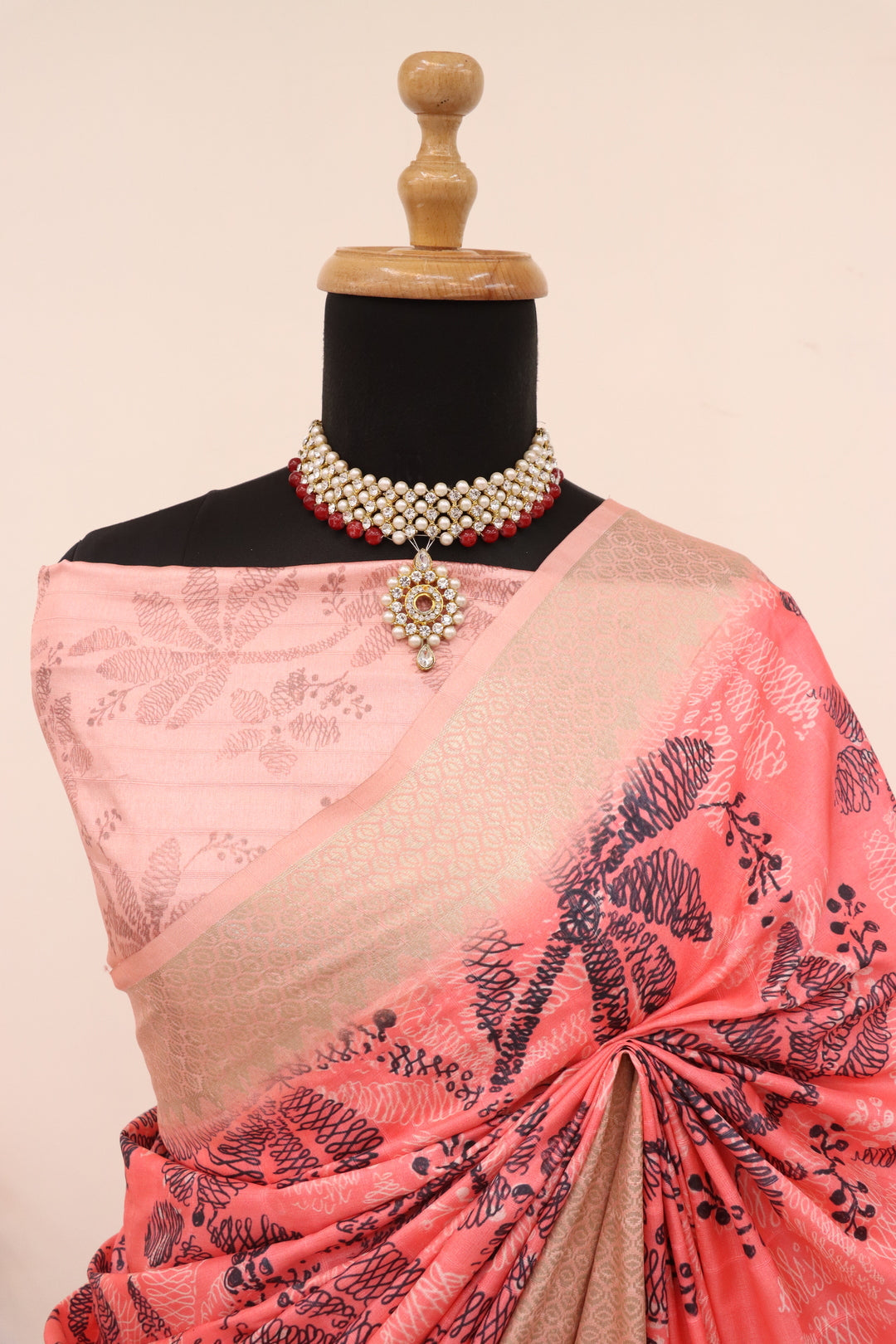 Reddish Pink floral Printed Saree