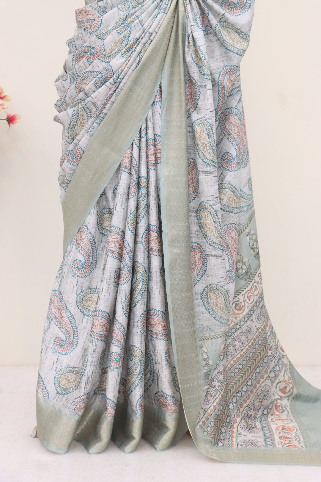 Grey Colour Silk Saree