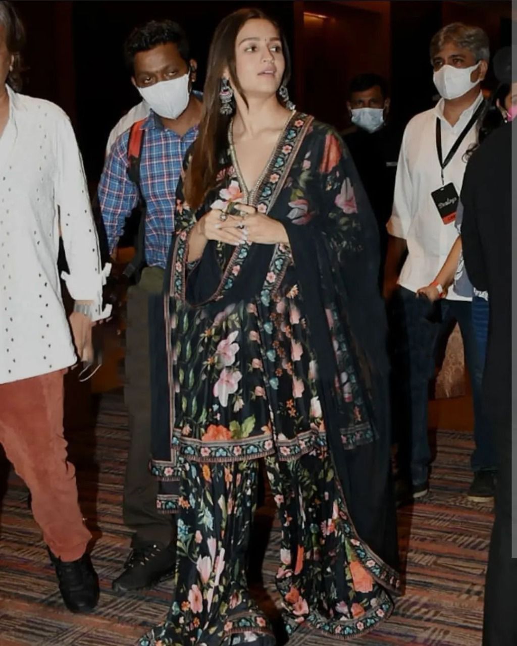 Bollywood Actress Alia Bhatt Wear Black Flower Printed Sharara Suit