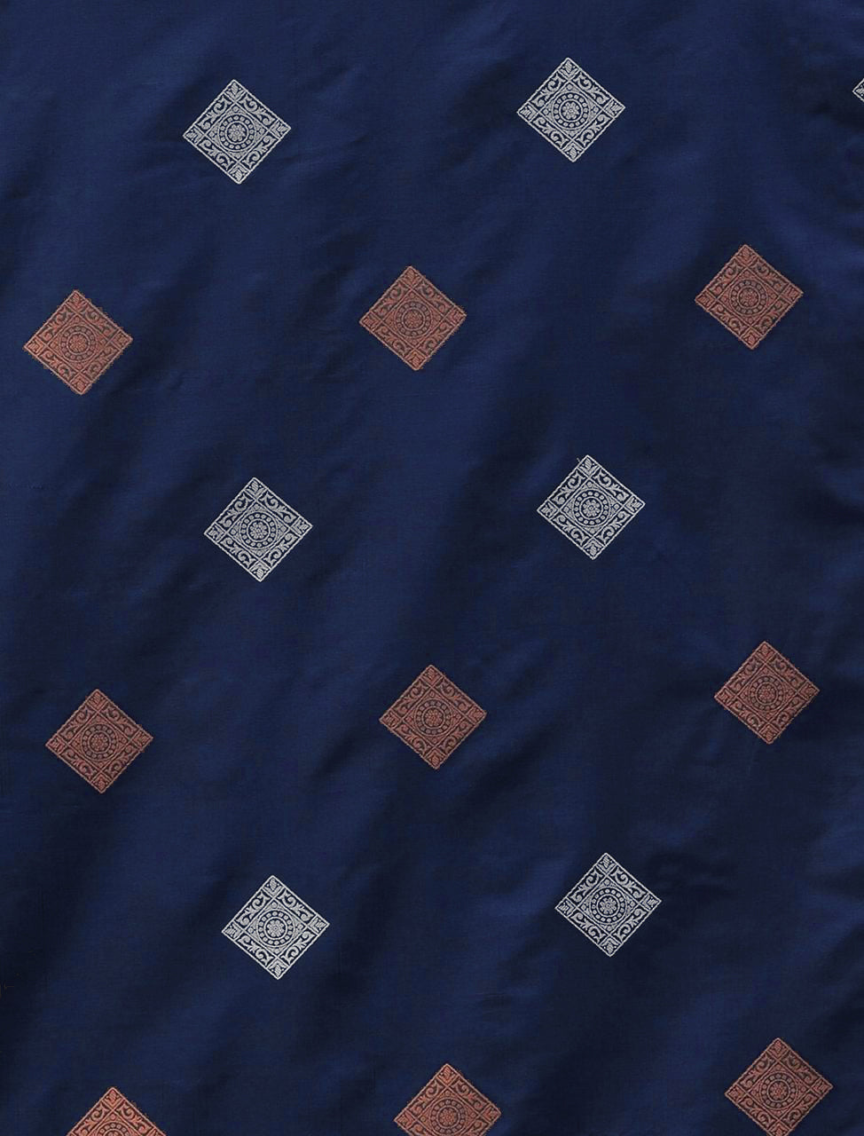 Symmetrical Navy Blue Soft Silk Saree With Splendorous Blouse Piece