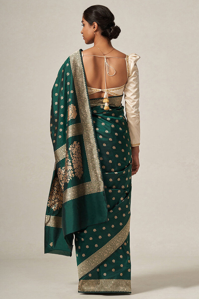 Splendorous Rama Soft Silk Saree With Radiant Blouse Pieced