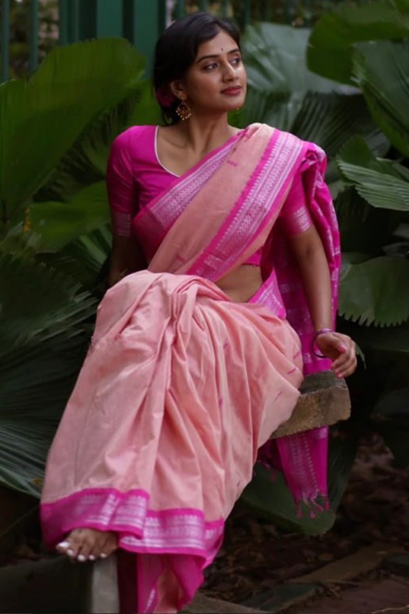 Snazzy Pink Soft Silk Saree With Transcendent Blouse Piece