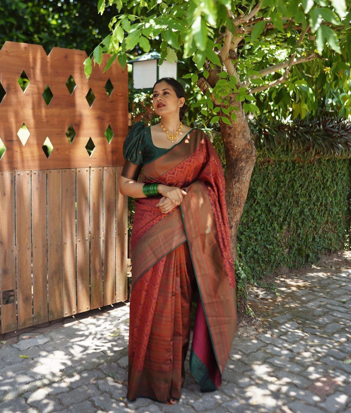 Serendipity Maroon Soft Silk Saree With Devastating Blouse Piece