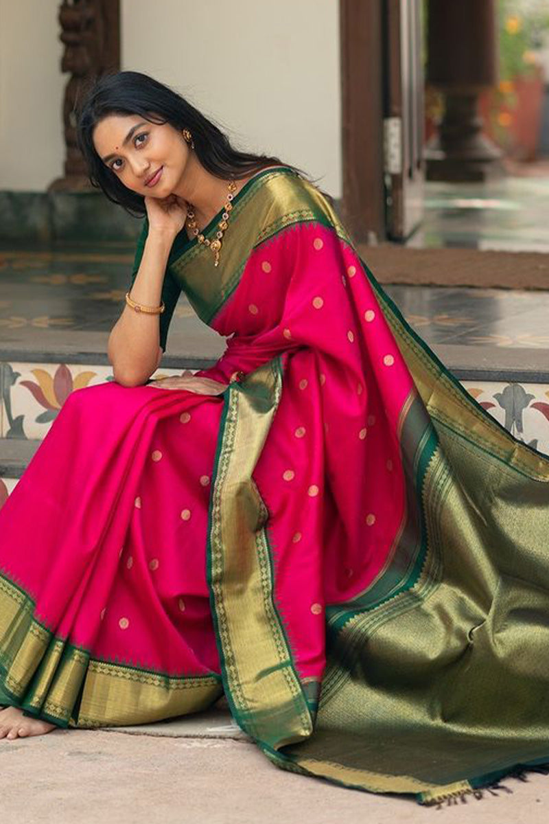 Unique Dark Pink Soft Silk Saree With Beautiful Blouse Piece