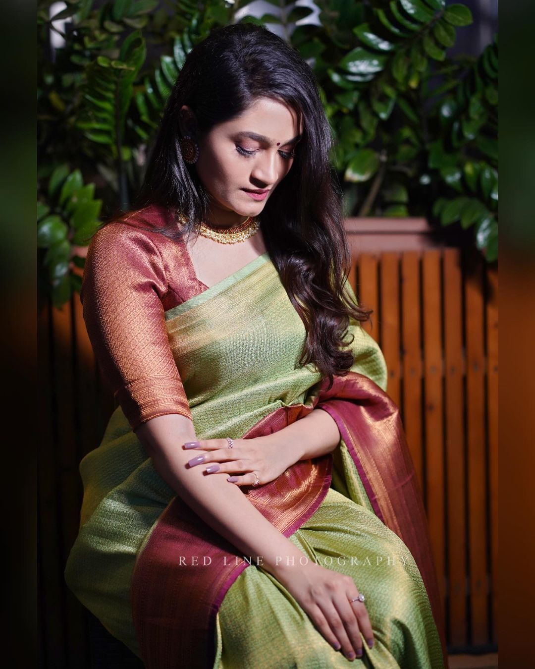 Traditional Green Soft Silk Saree With Ideal Blouse Piece