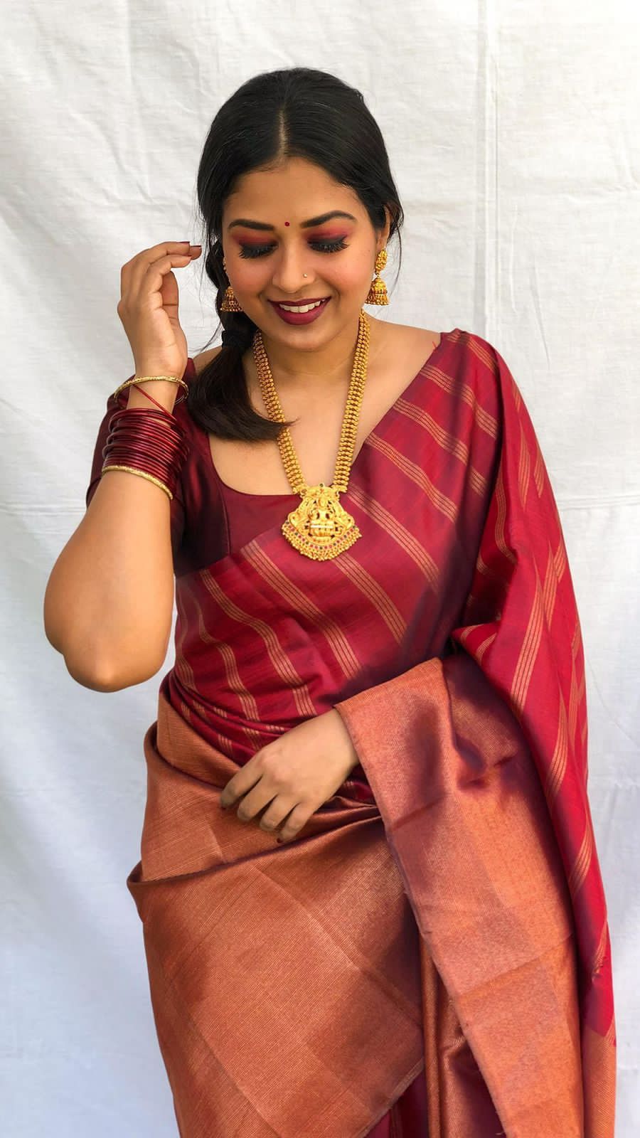 Seraglio Maroon Soft Banarasi Silk Saree with Vestigial Blouse Piece