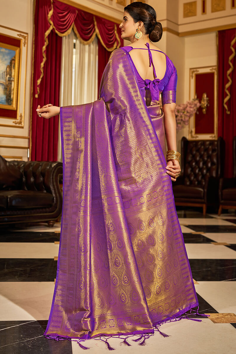 Inspiring Purple Kanjivaram Silk Saree With Divine Blouse Piece