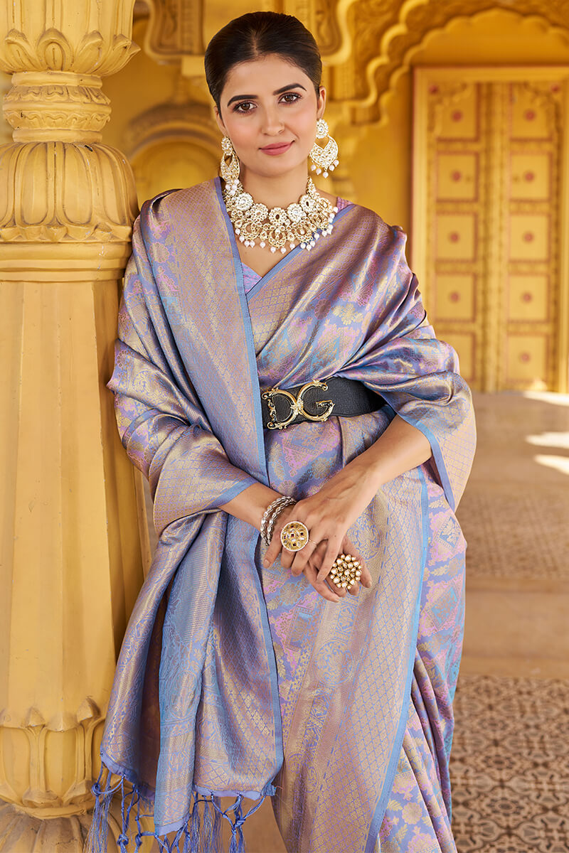 Scintillating Lavender Kanjivaram Silk Saree With Rhapsody Blouse Piece