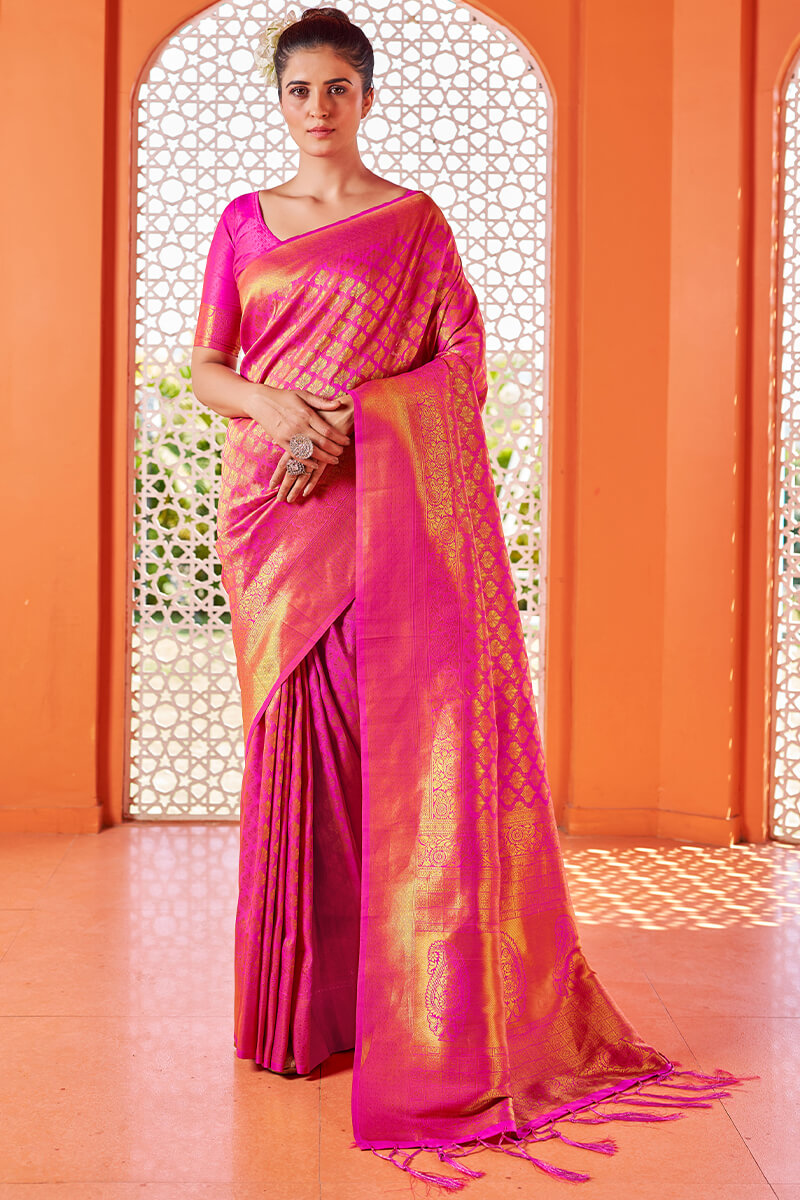 Blissful Dark Pink Kanjivaram Silk Saree With Fancifull Blouse Piece