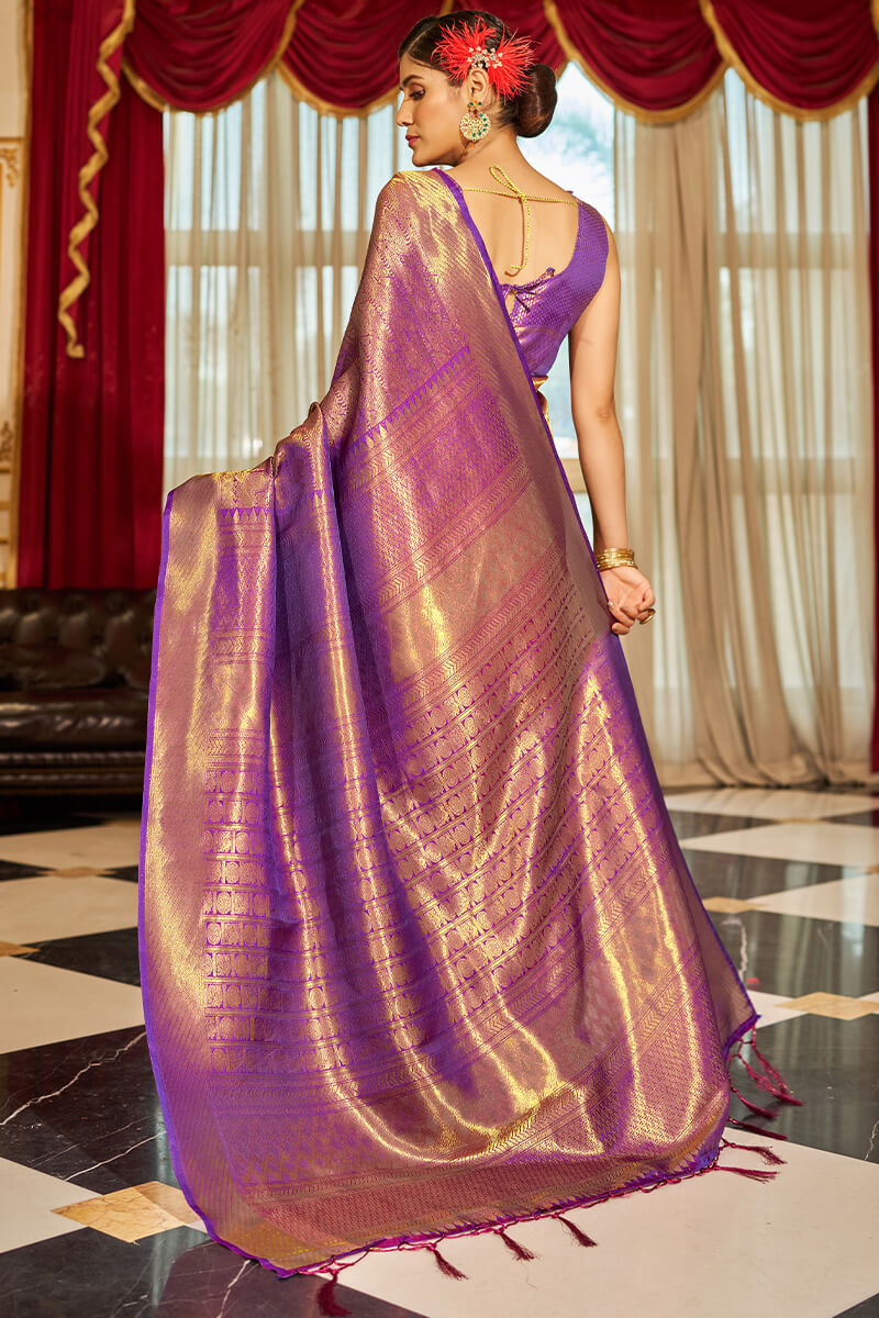 Enticing Purple Kanjivaram Silk Saree With Beleaguer Blouse Piece