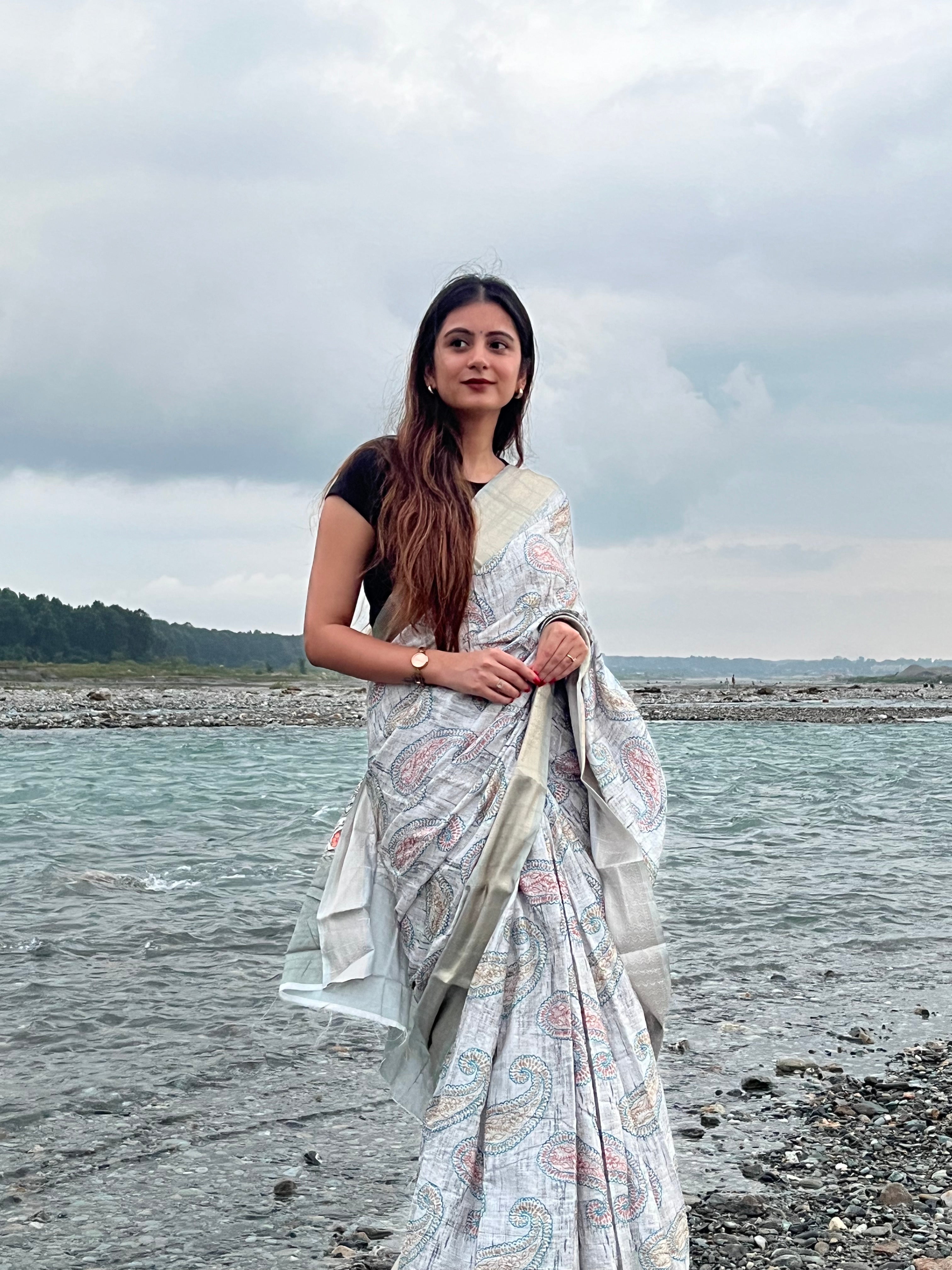 Grey Colour Silk Saree