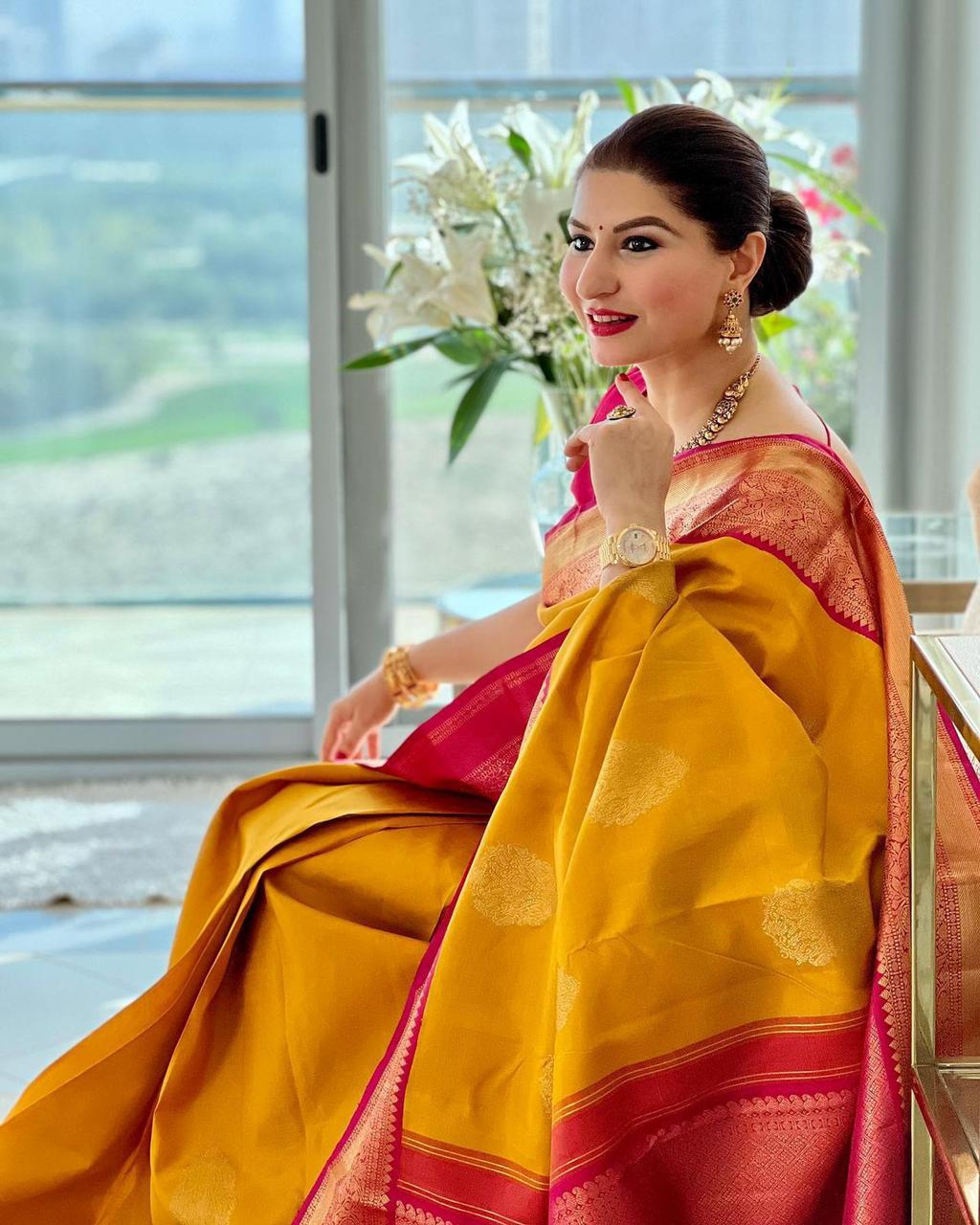 Prominent Yellow Soft Banarasi Silk Saree With Blissful Blouse Piece