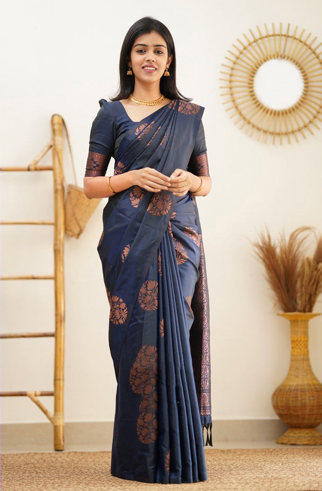 Profuse Navy Blue Soft Silk Saree With Engaging Blouse Piece