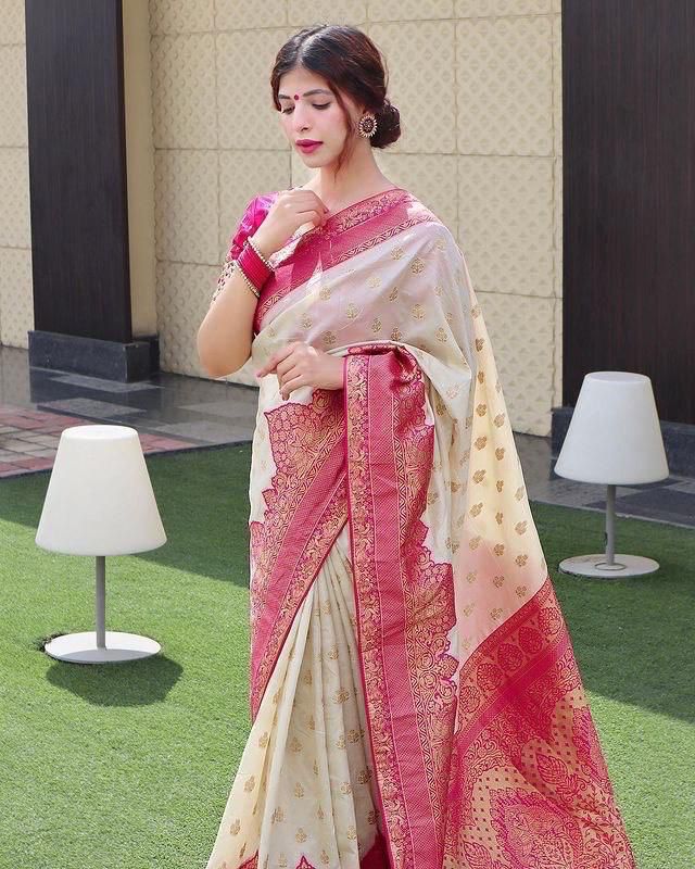 Traditional Beige Soft Silk Saree With Divine Blouse Piece