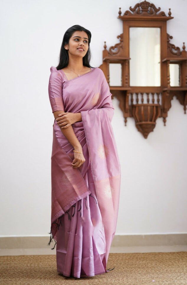 Scintilla Baby Pink Soft Silk Saree With Devastating Blouse Piece