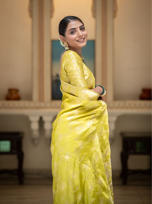 Traditional Yellow Soft Silk Saree With Twirling Blouse Piece