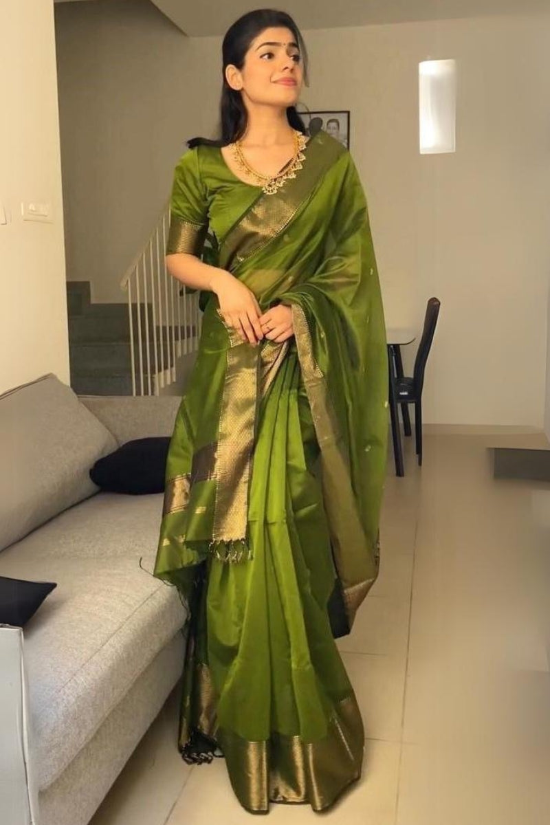 Seraglio Green Cotton Silk Saree With Magnificat Blouse Piece