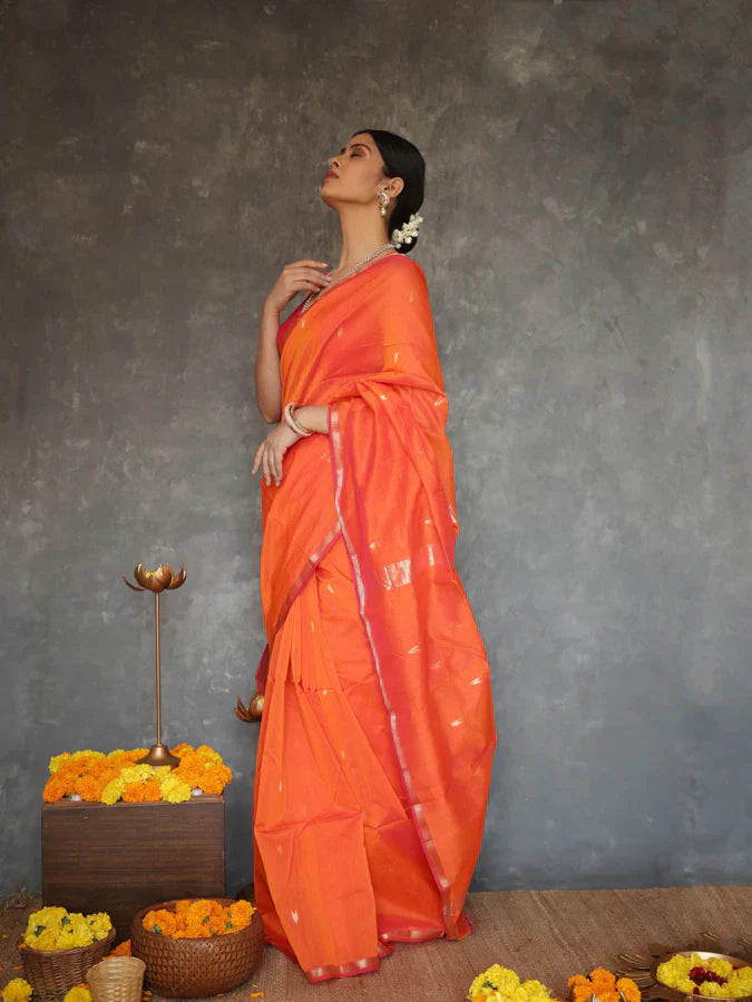 Susurrous Orange Cotton Silk Saree With Enthralling Blouse Piece