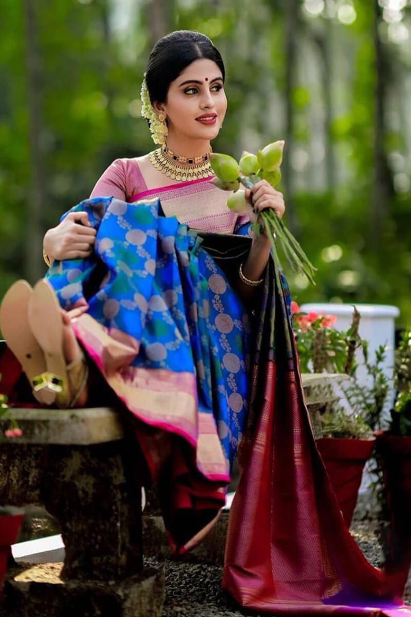 Surreptitious Blue Soft Banarasi Silk Saree With Pleasant Blouse Piece