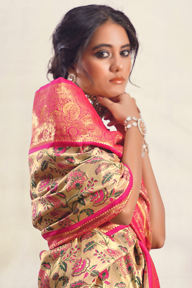 Beautiful Beige Kalamkari Printed Saree With Exquisite Blouse Piece