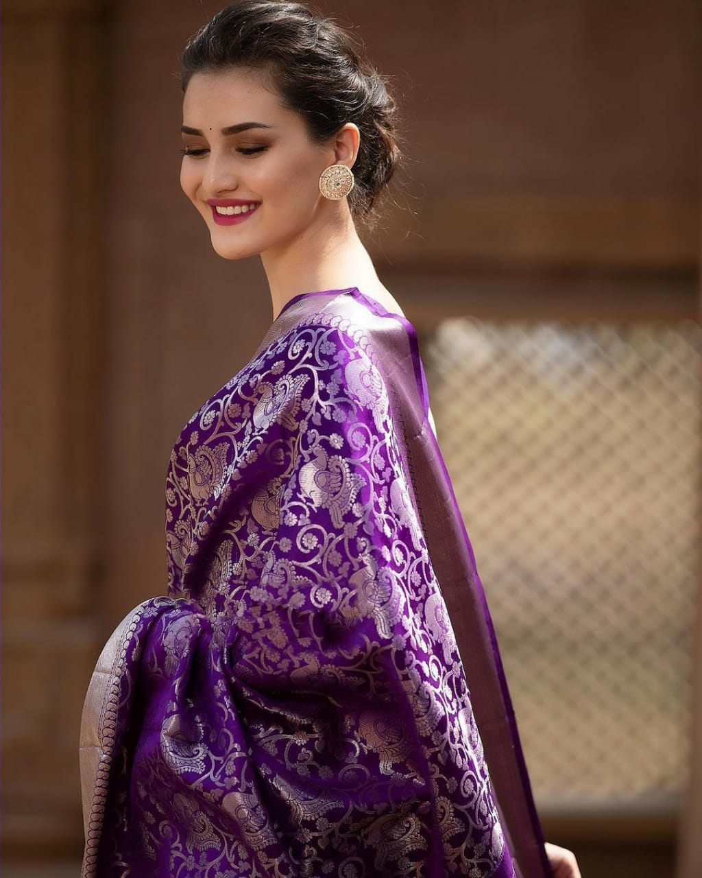 Tremendous Purple Soft Banarasi Silk Saree With Supernal Blouse Piece