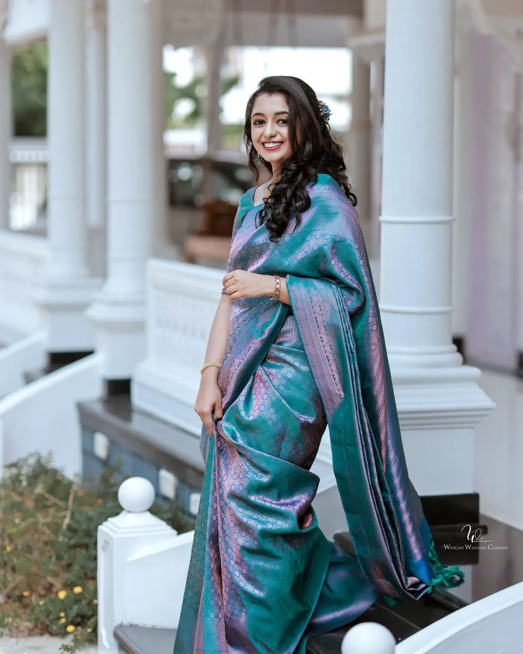 Sizzling Firozi Soft Silk Saree With Captivating Blouse Piece