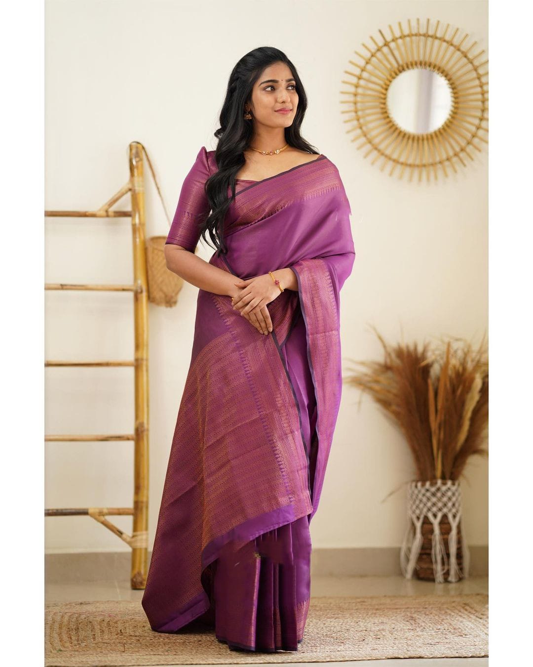 Redolent Purple Soft Silk Saree With Gratifying Blouse Piece