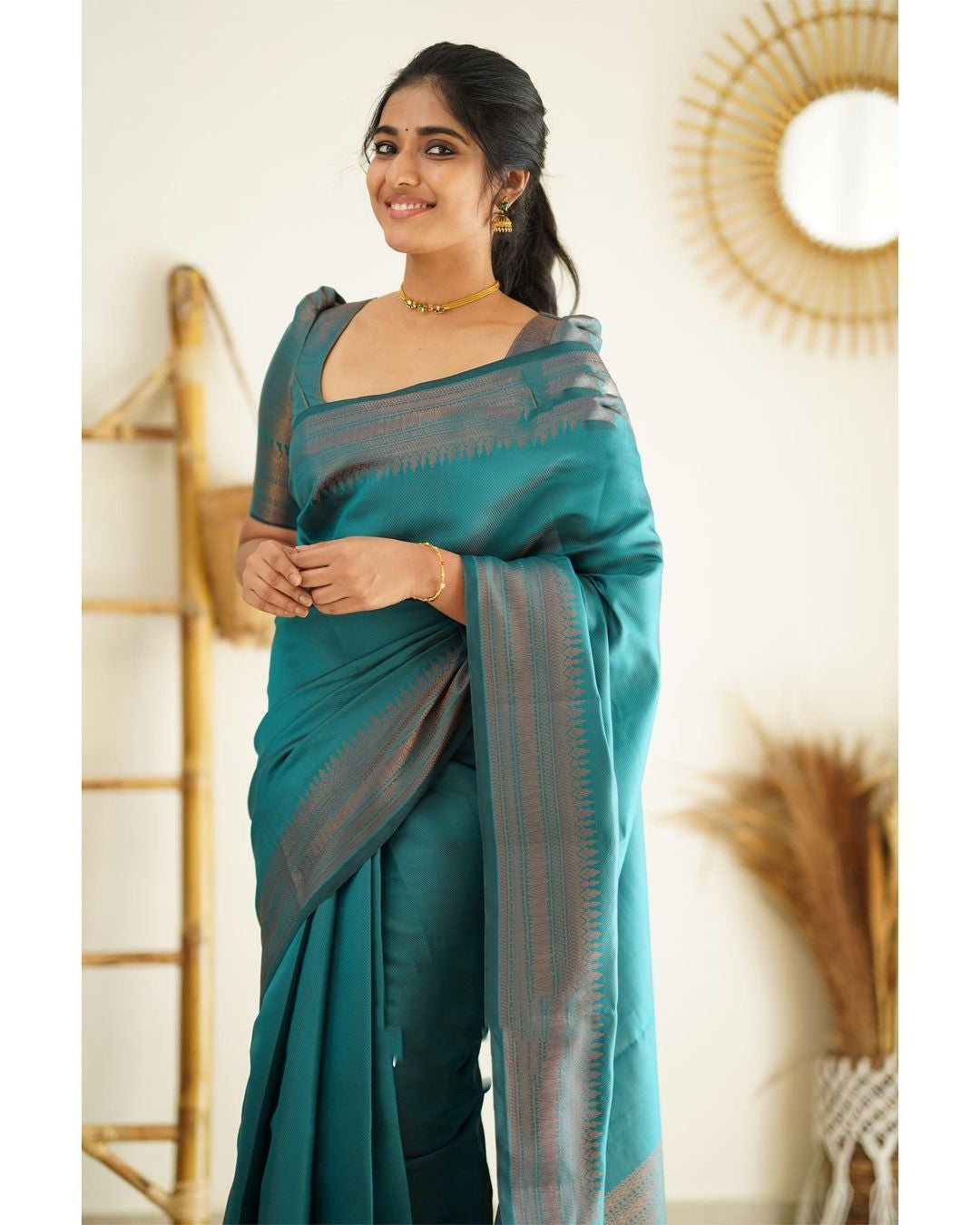 Woebegone Rama Soft Silk Saree With Fragrant Blouse Piece