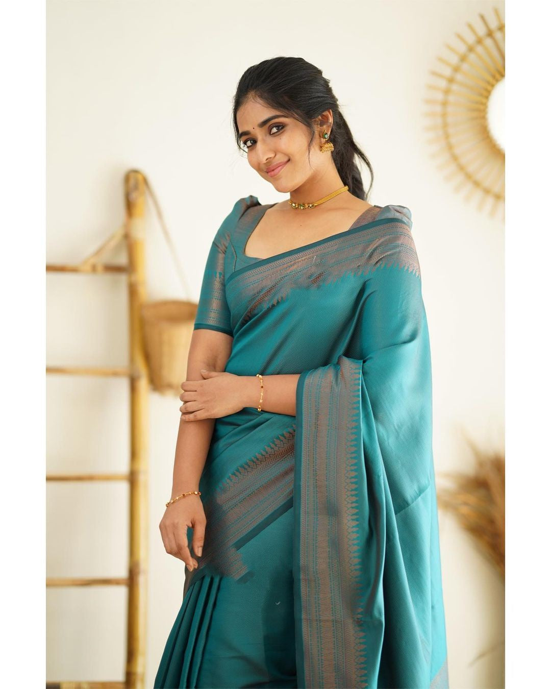 Woebegone Rama Soft Silk Saree With Fragrant Blouse Piece