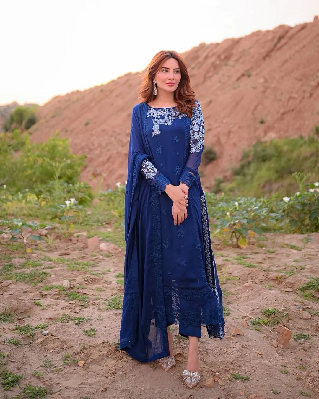 GEORGETTE WITH EMBROIDERY WORK - BLUE