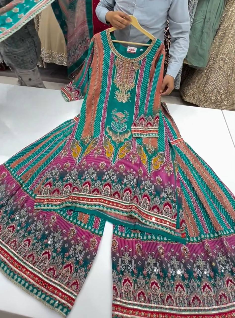 Summer Maslin Printed Suit with Real Mirror Work and Sarara