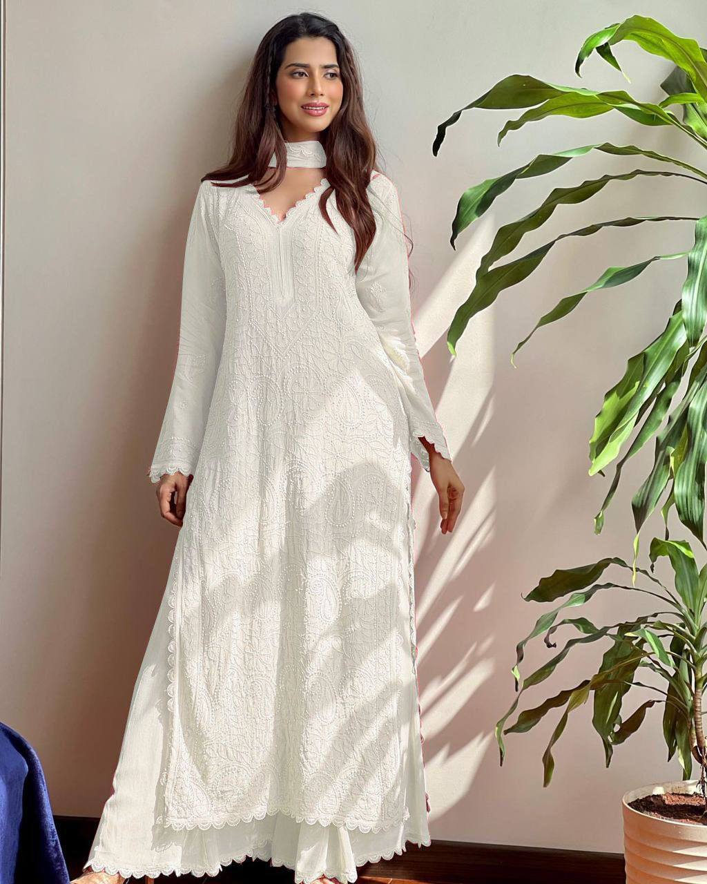 Bollywood-Inspired Short Lucknowi Chikankari Kurti